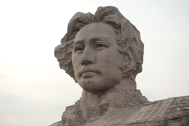 Mao heykeli, Changsha, Hunan Eyaleti, Çin Halk Cumhuriyeti. Fotoğraf: Füsun Kavrakoğlu, 2017.